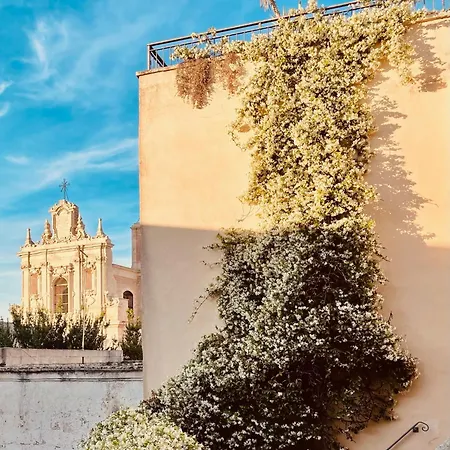 Corte Dei Sogni לינה וארוחת בוקר 4*